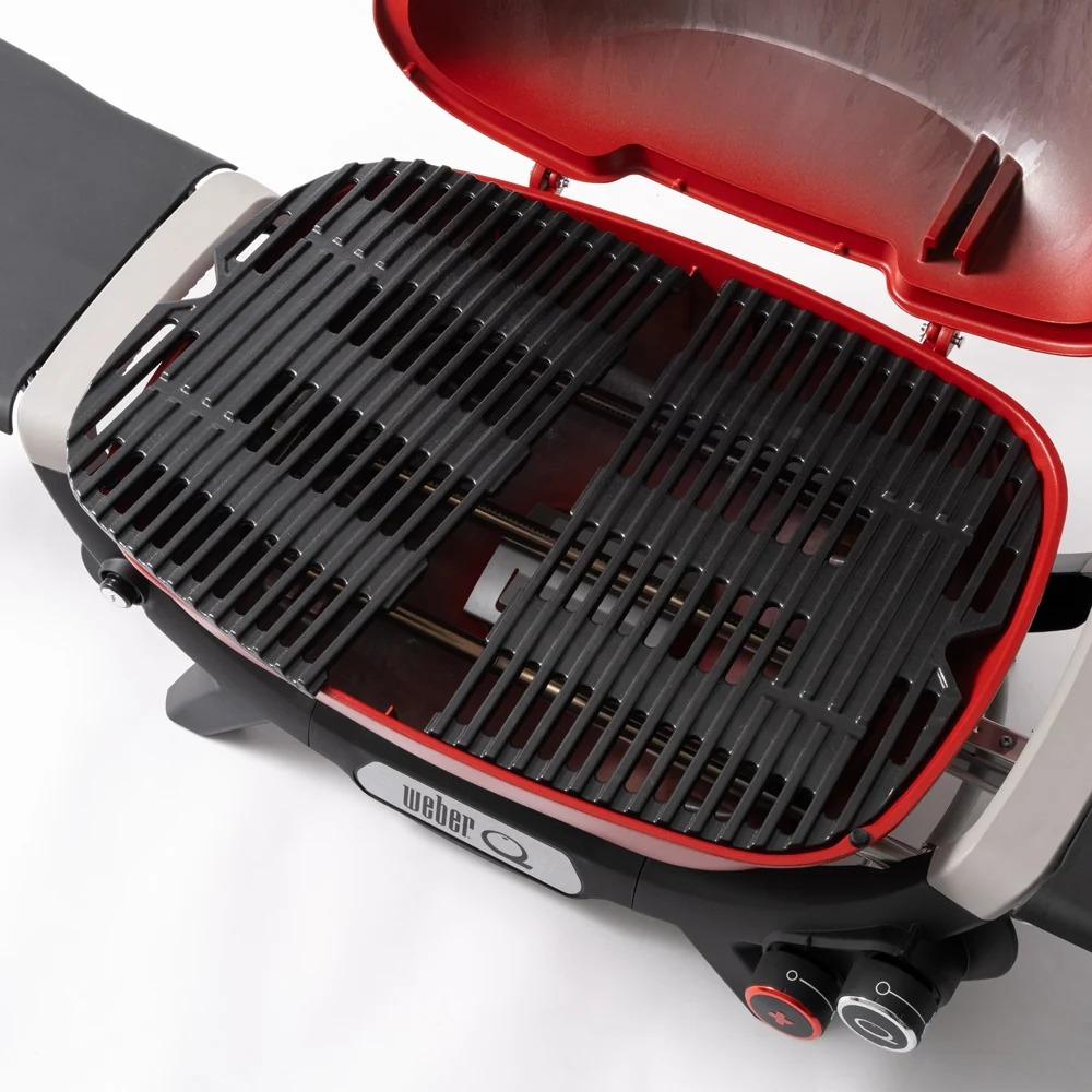 Porcelain enamelled cast iron cooking grill